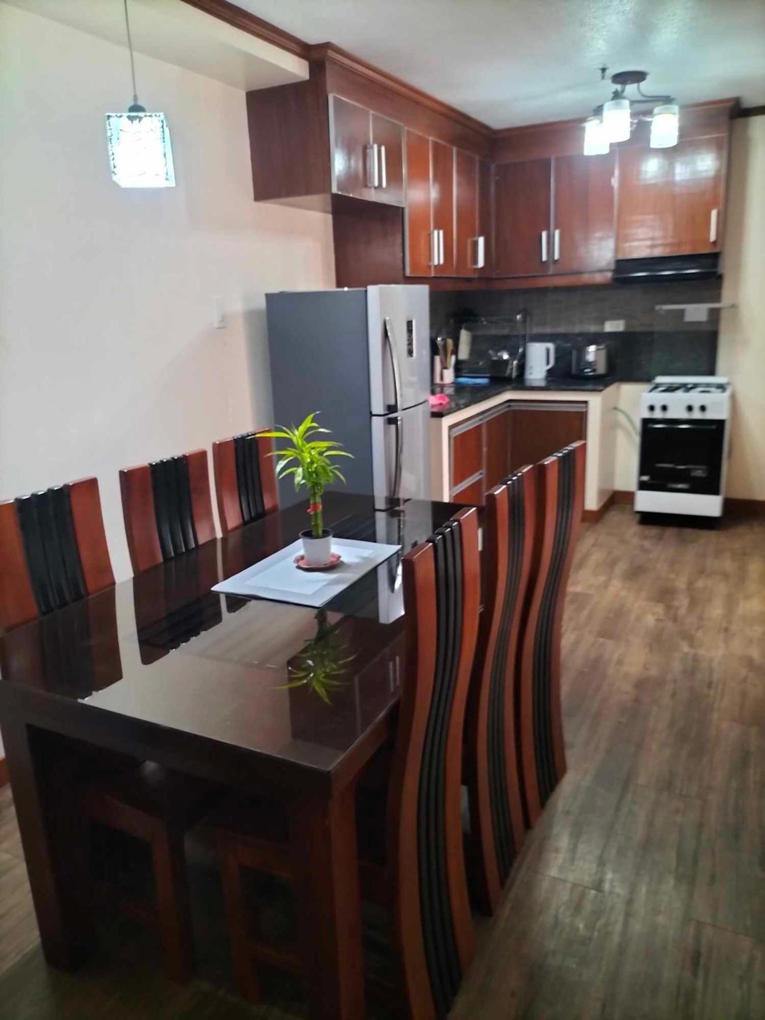 Havens Comfy Apartments At Bonbel Condominium Baguio City Buitenkant foto